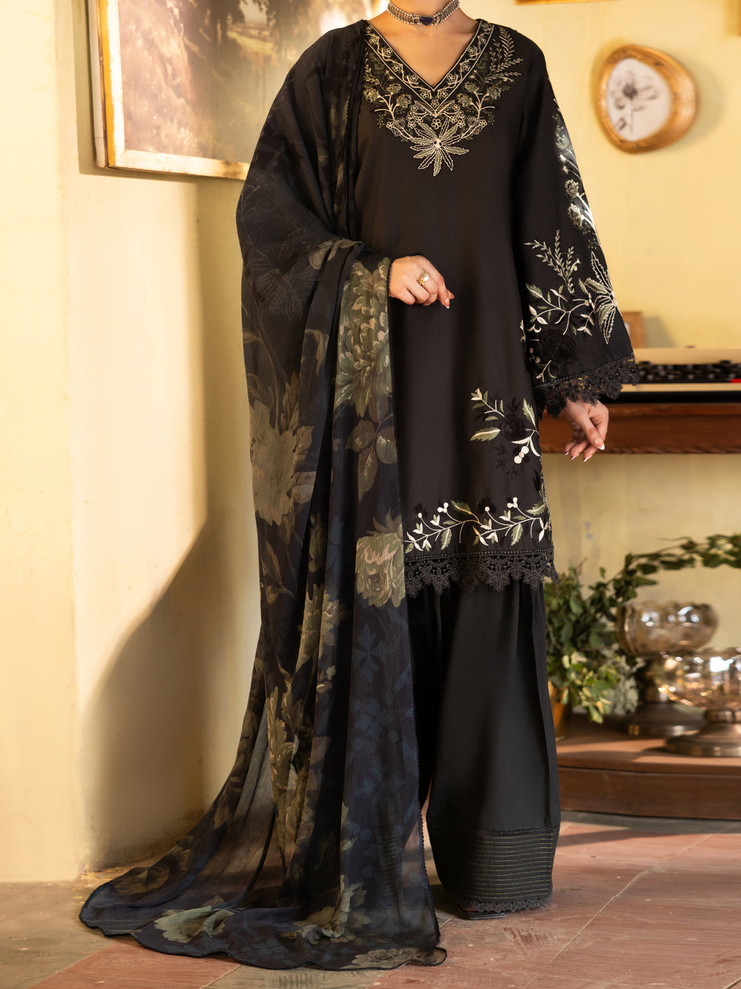 Charcoal Dyed Lawn Unstitched 3Pc - ALP-3PS-2736