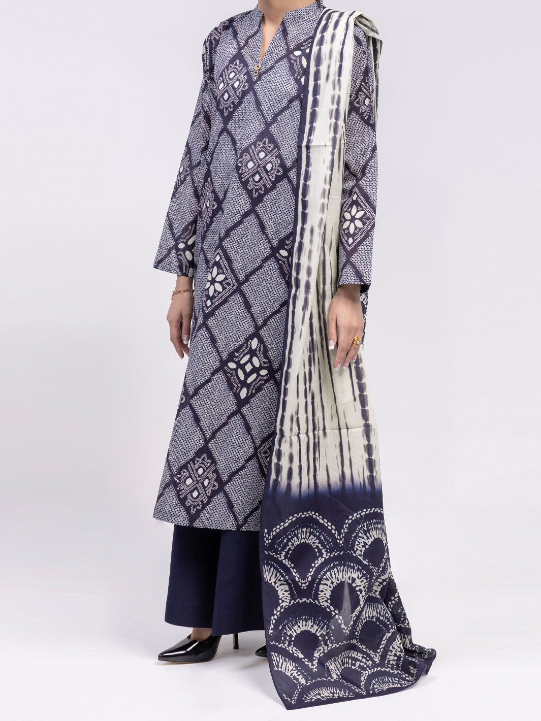 Blue Lawn 2Pc Unstitched - ALP-2PS-LKD-2470