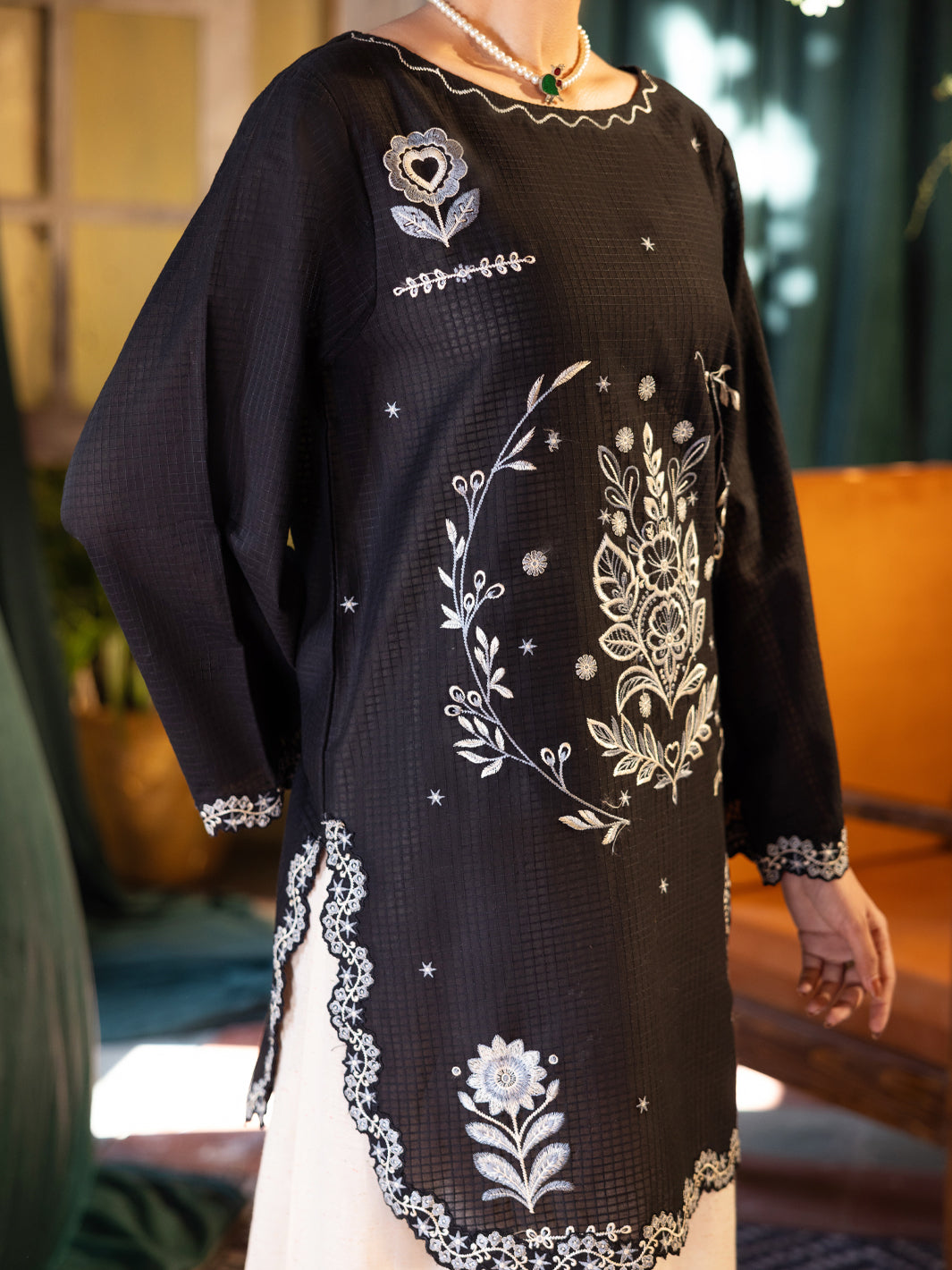 Black Cotton Dobby 2Pc Stitched - ALP-2PS-LKS-2783B