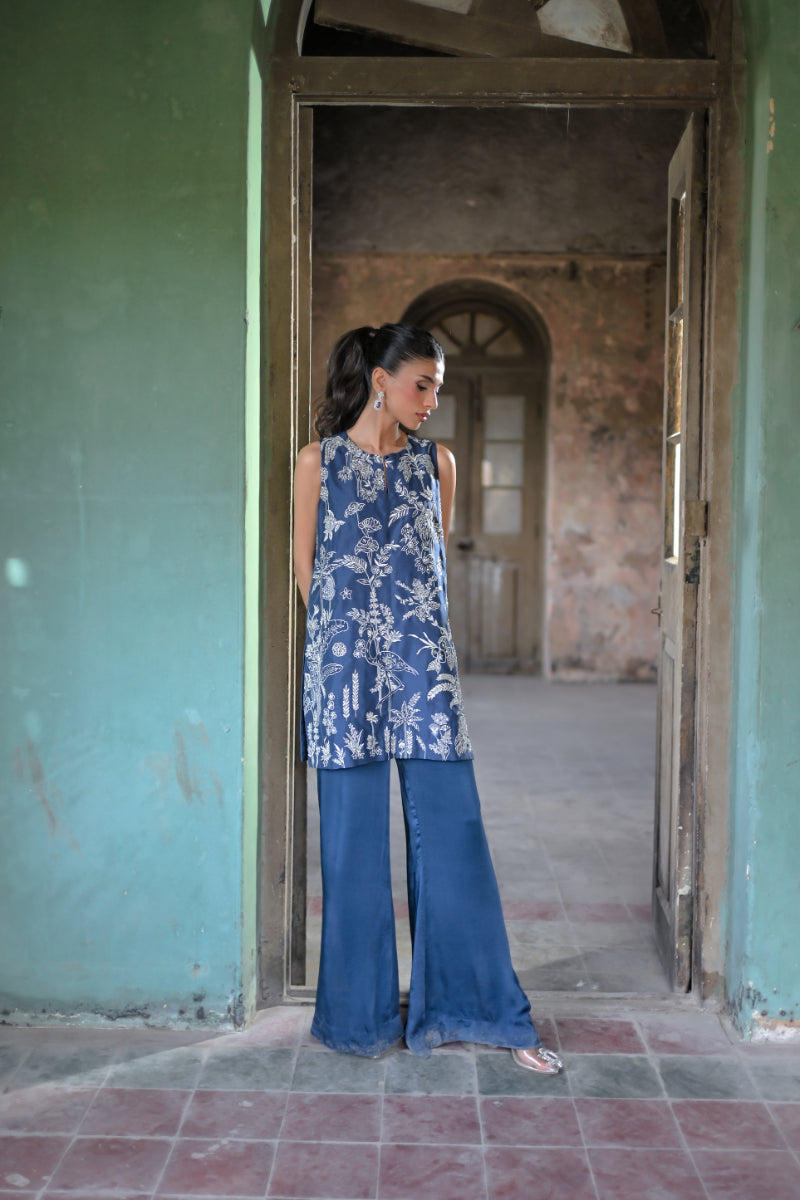 AR-0001048 Festive Wear ‘26