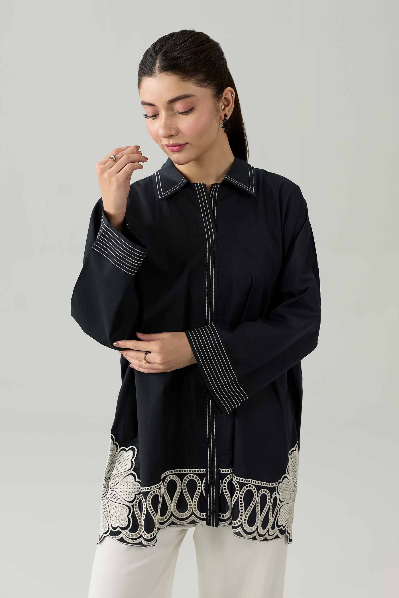 https://cdn.shopify.com/s/files/1/0534/2065/4791/files/AS26-83--_1.jpg?v=1780289712