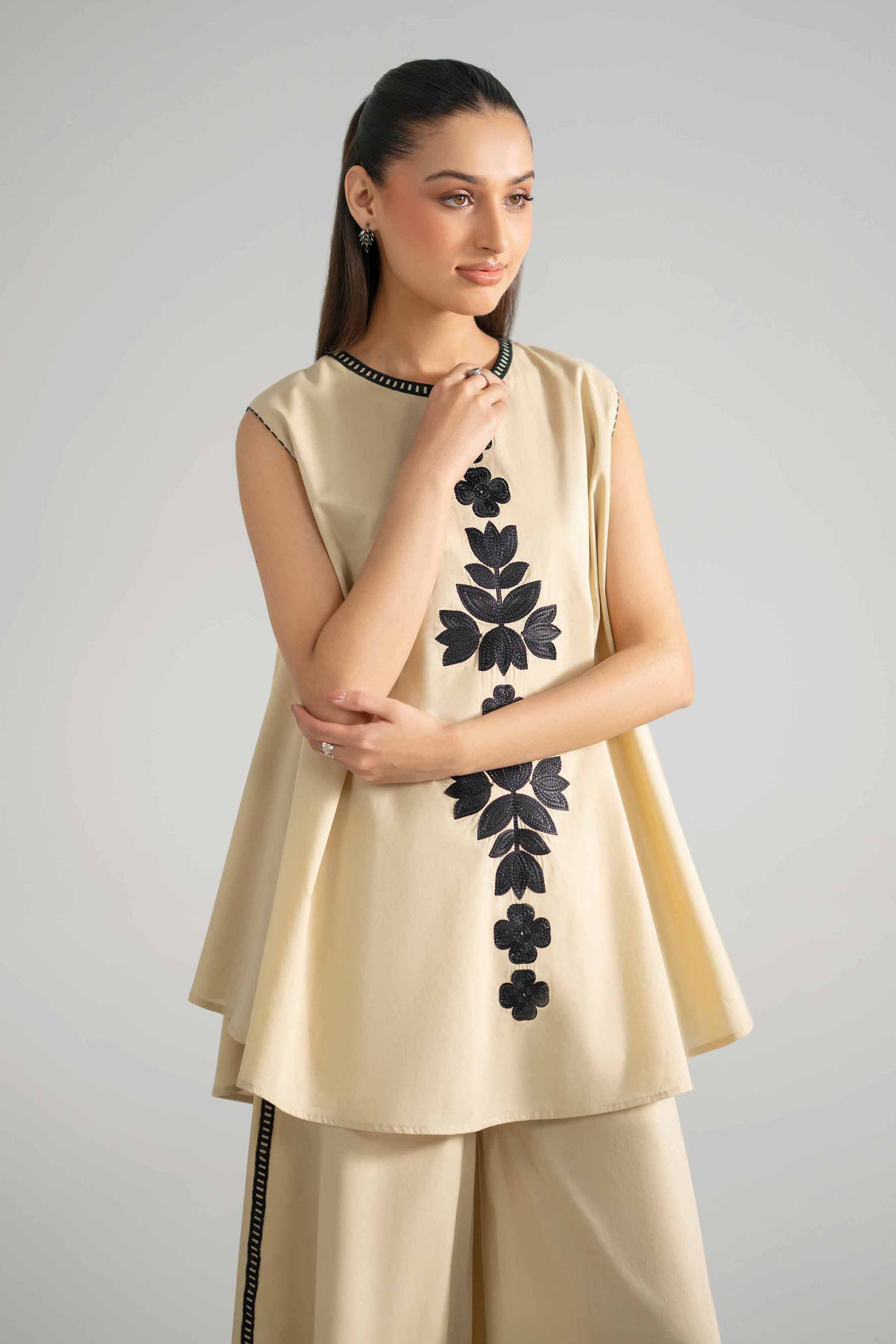 https://cdn.shopify.com/s/files/1/0534/2065/4791/files/AS26-84-_6.jpg?v=1775644530
