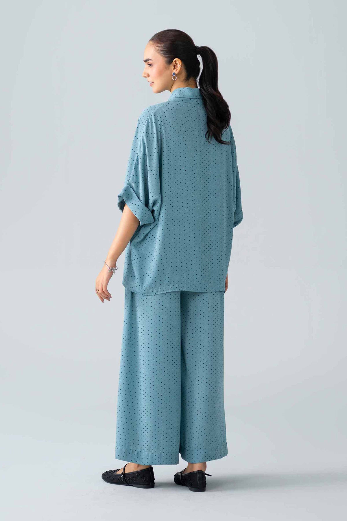 Nishat Linen