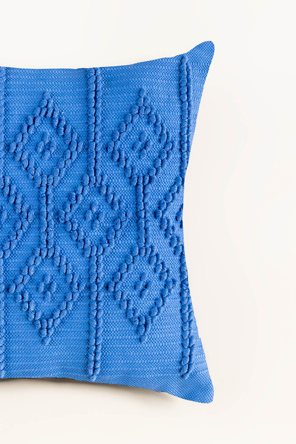 Aw25-Woven Cushion Cover 029