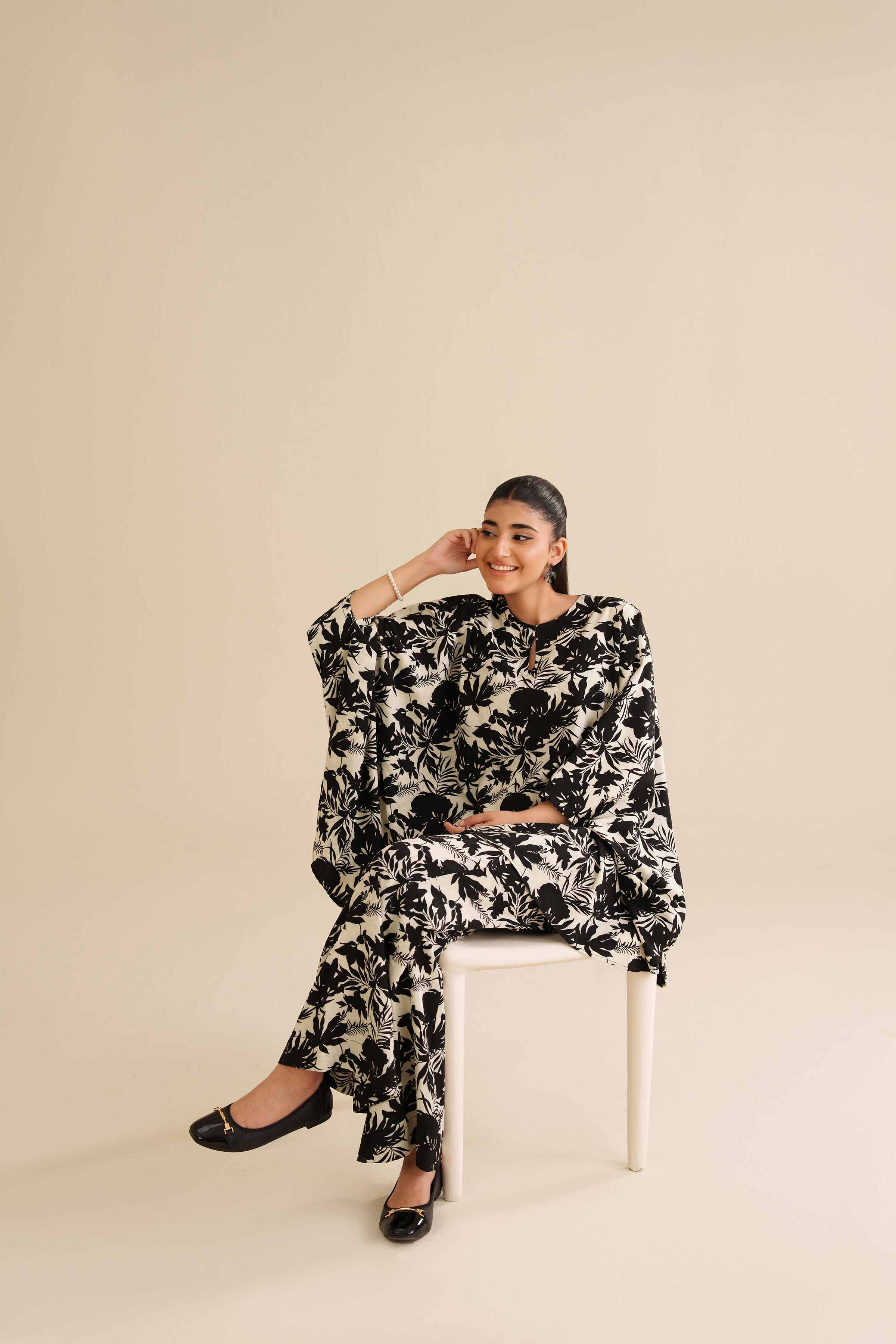 2 Piece - Printed Suit - AW25-47