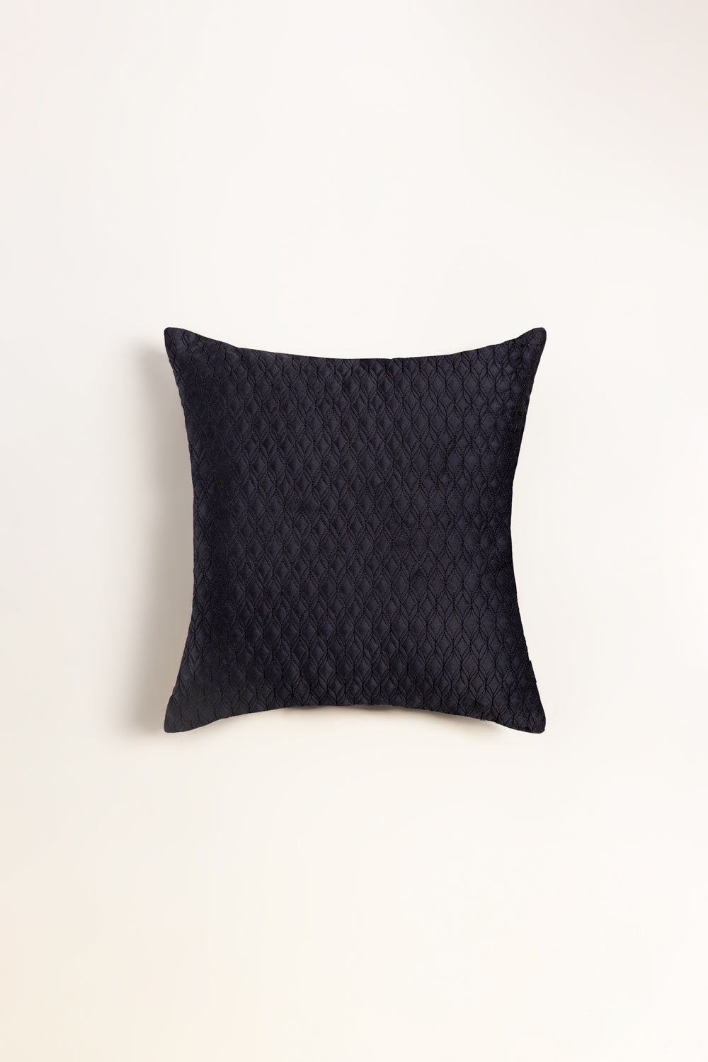 Qvc-002 Cushion Cover