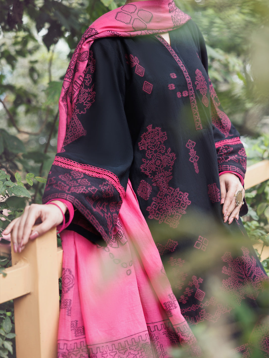 Black Jacquard 3Pc Stitched - AWP-3PS-750