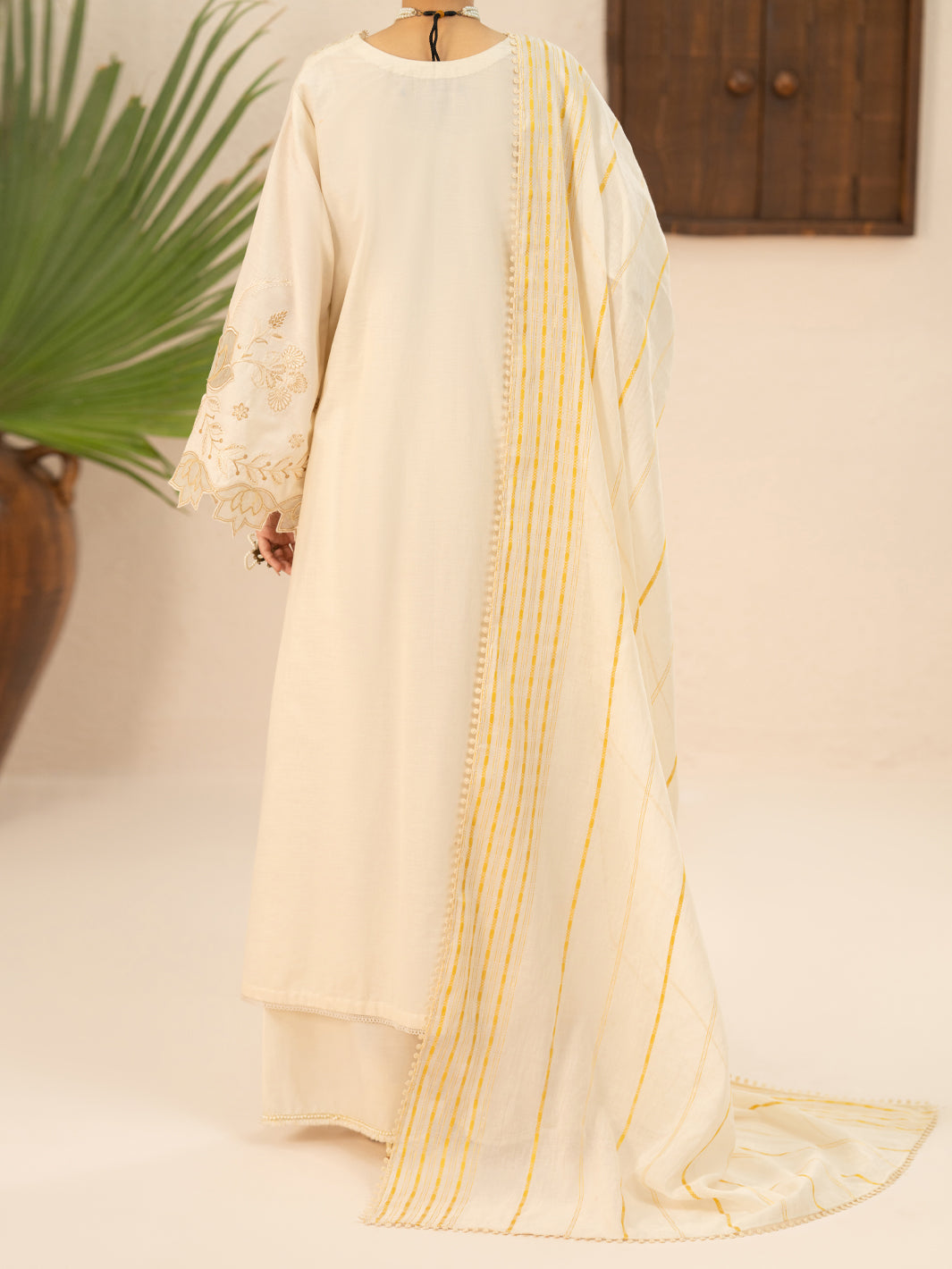 Off White Cotton Cambric 3Pc Stitched - AWP-3PS-949