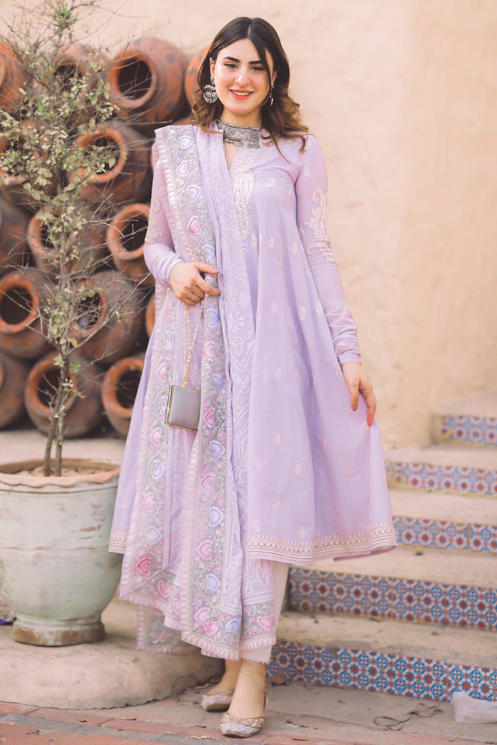 https://cdn.shopify.com/s/files/1/0340/8376/6405/products/AfreenB_5.jpg?v=1699854707