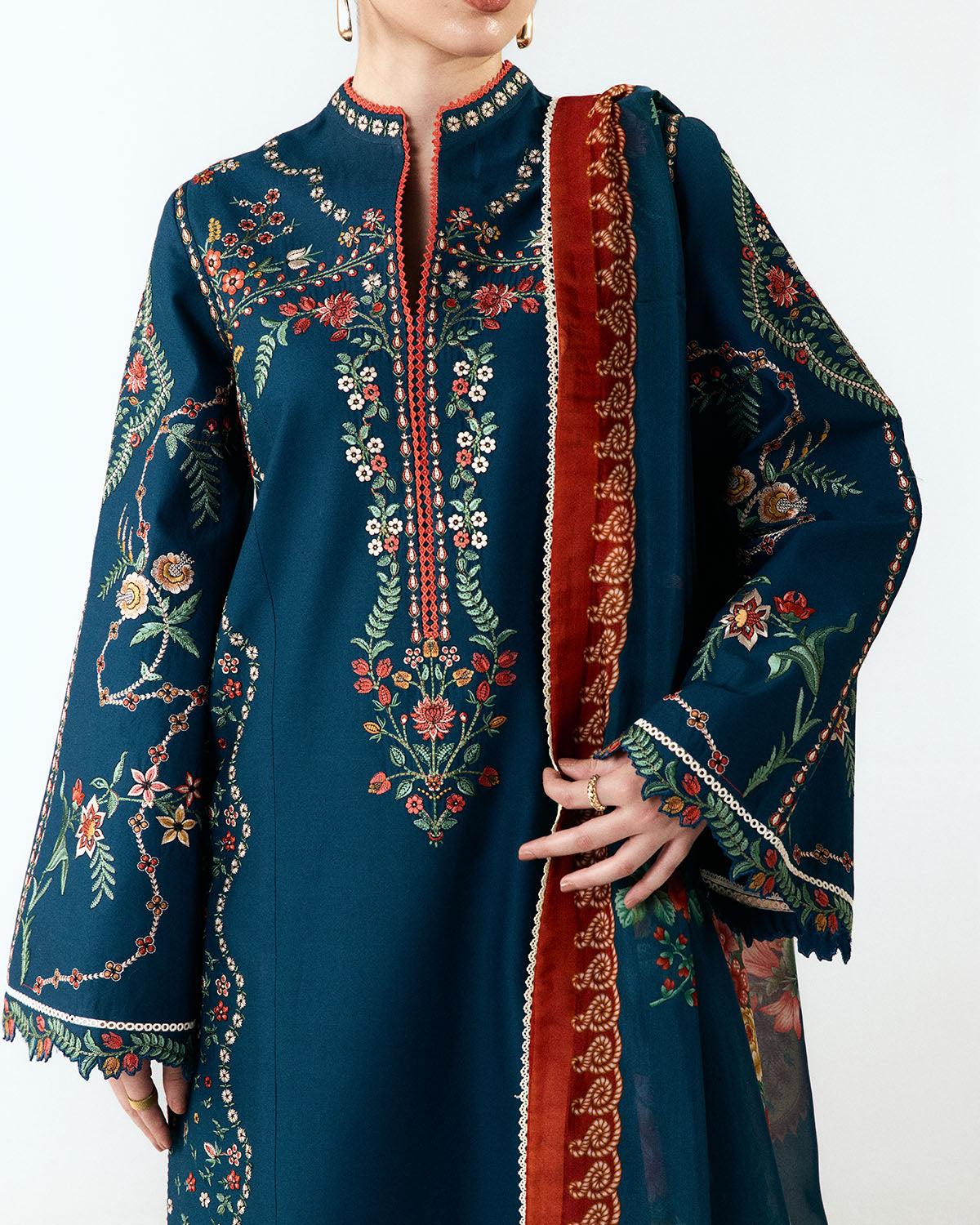 https://cdn.shopify.com/s/files/1/0764/9588/0493/files/Agna_3.jpg?v=1778235047