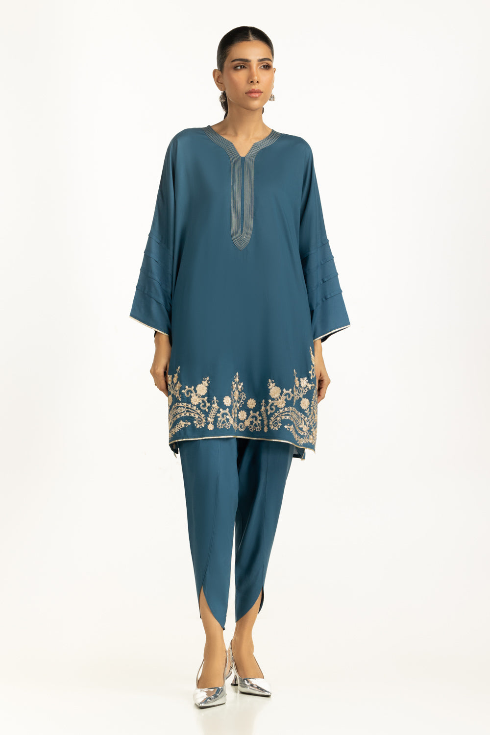 Arabic Linen Embroidered Co-Ord Set
