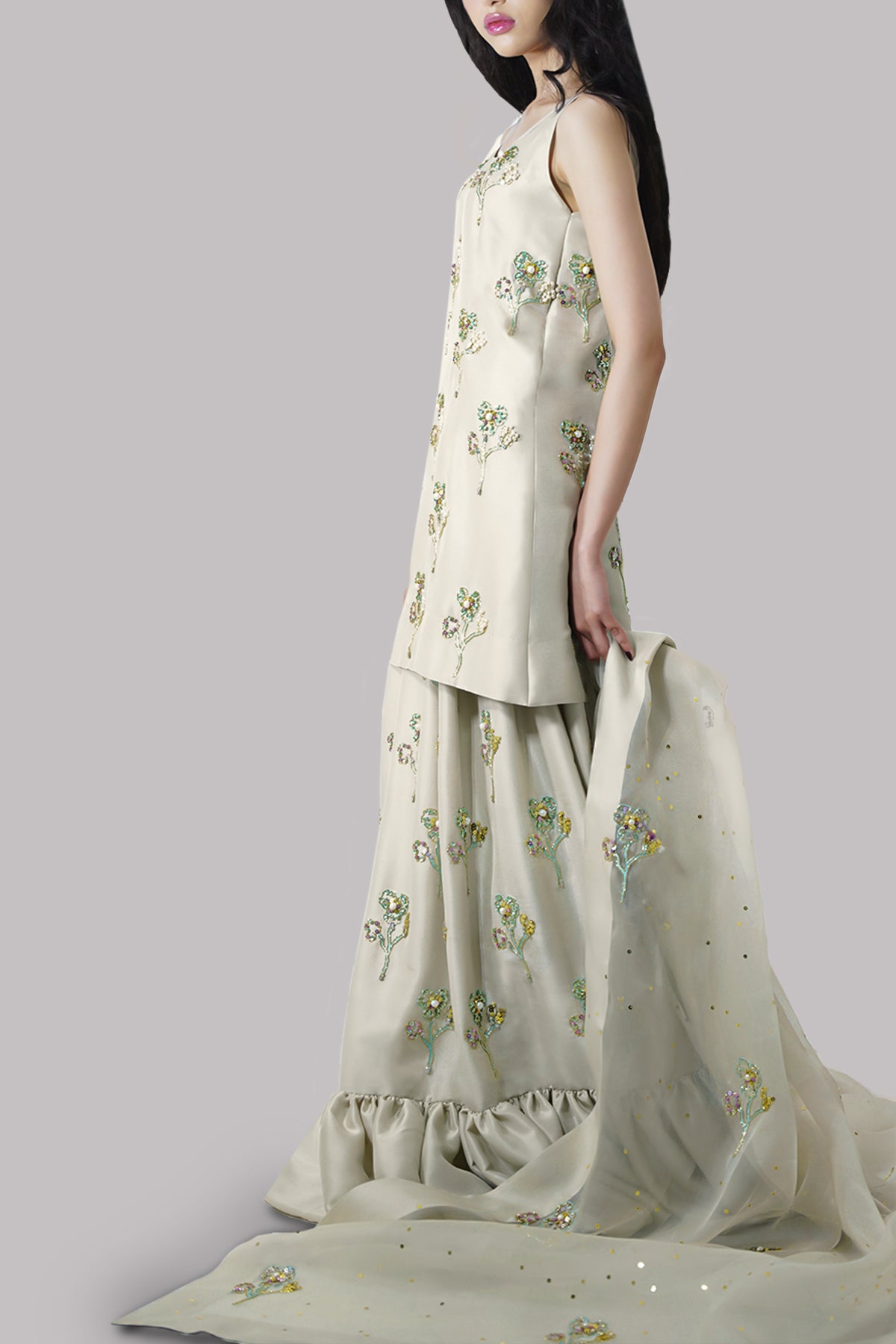 White Swan Embellished Raw Silk Skirt Set