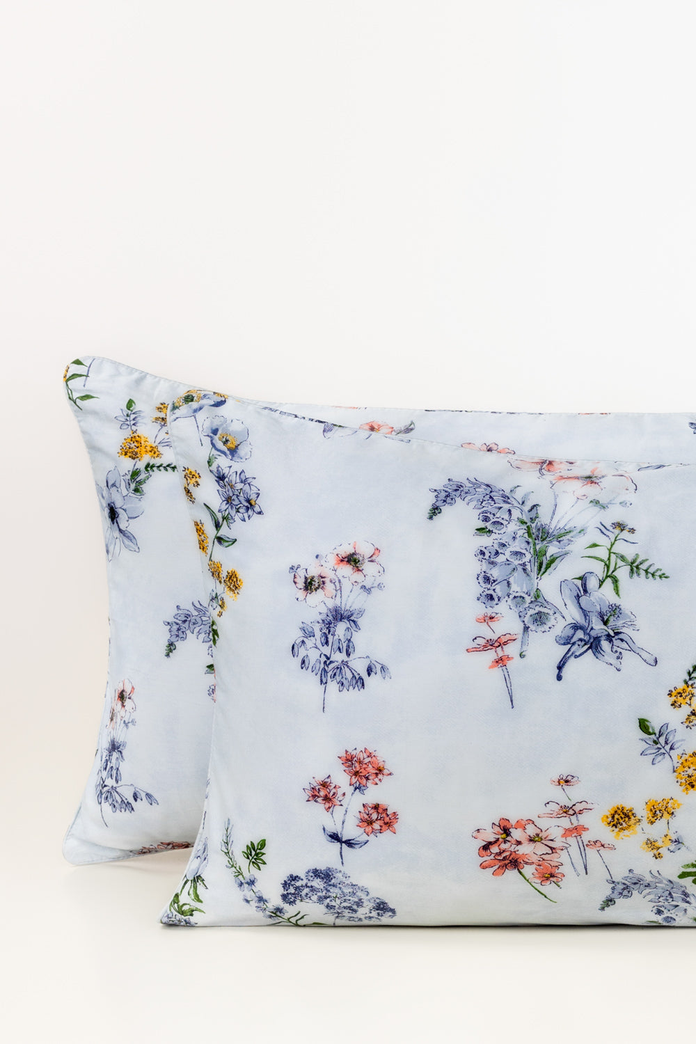 Azure Bud T-300 Pillow Cover Set