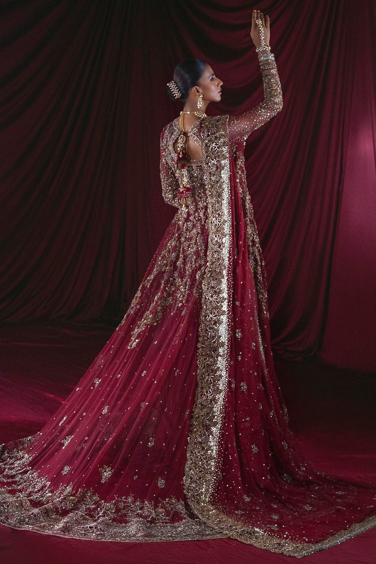 B-384 (Garnet Mukesh Bridal)