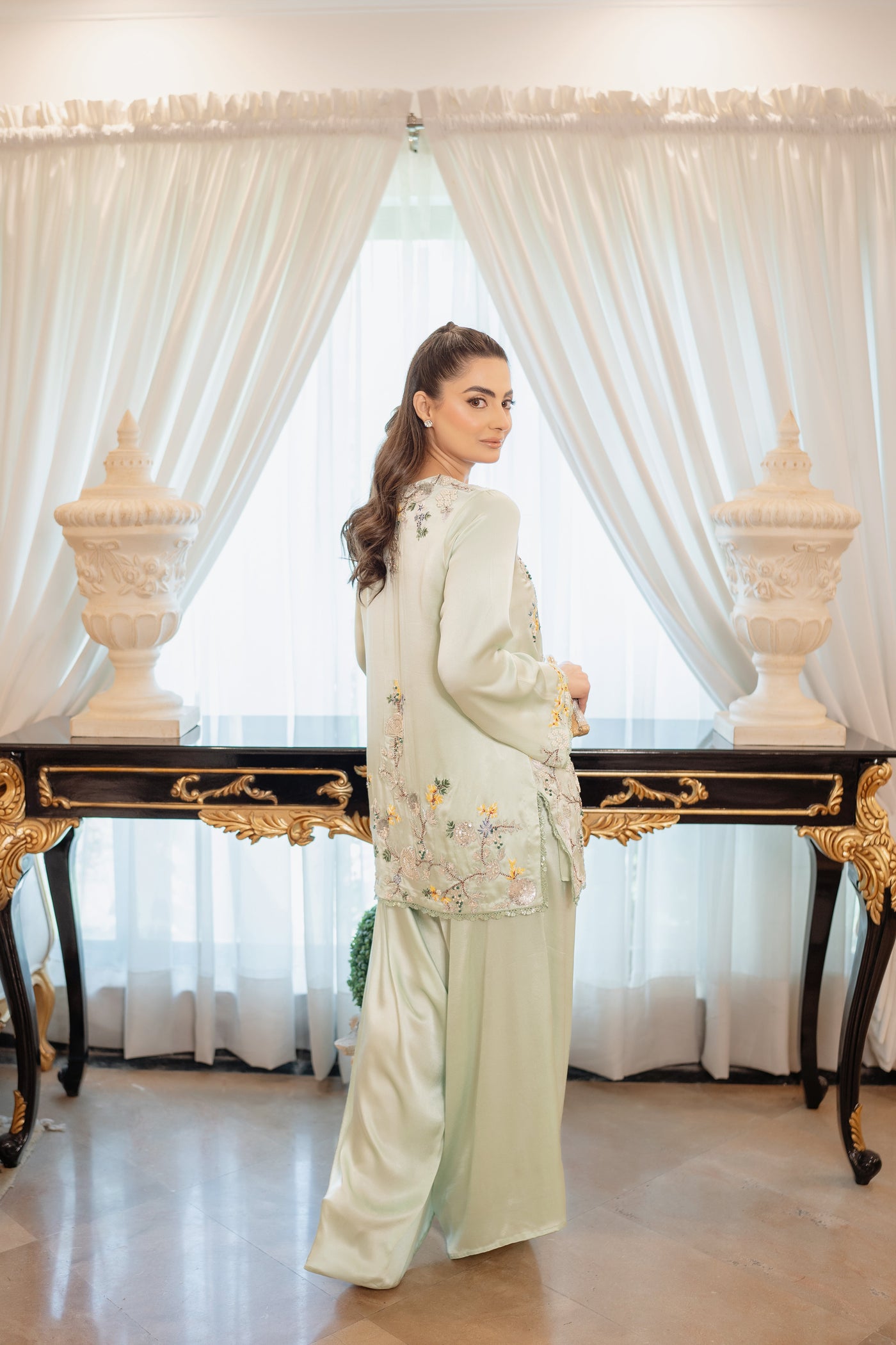 https://cdn.shopify.com/s/files/1/0793/0439/2987/files/B0045EA2-5C2B-4EE1-8095-F6652EFBCBA5.jpg?v=1712702493