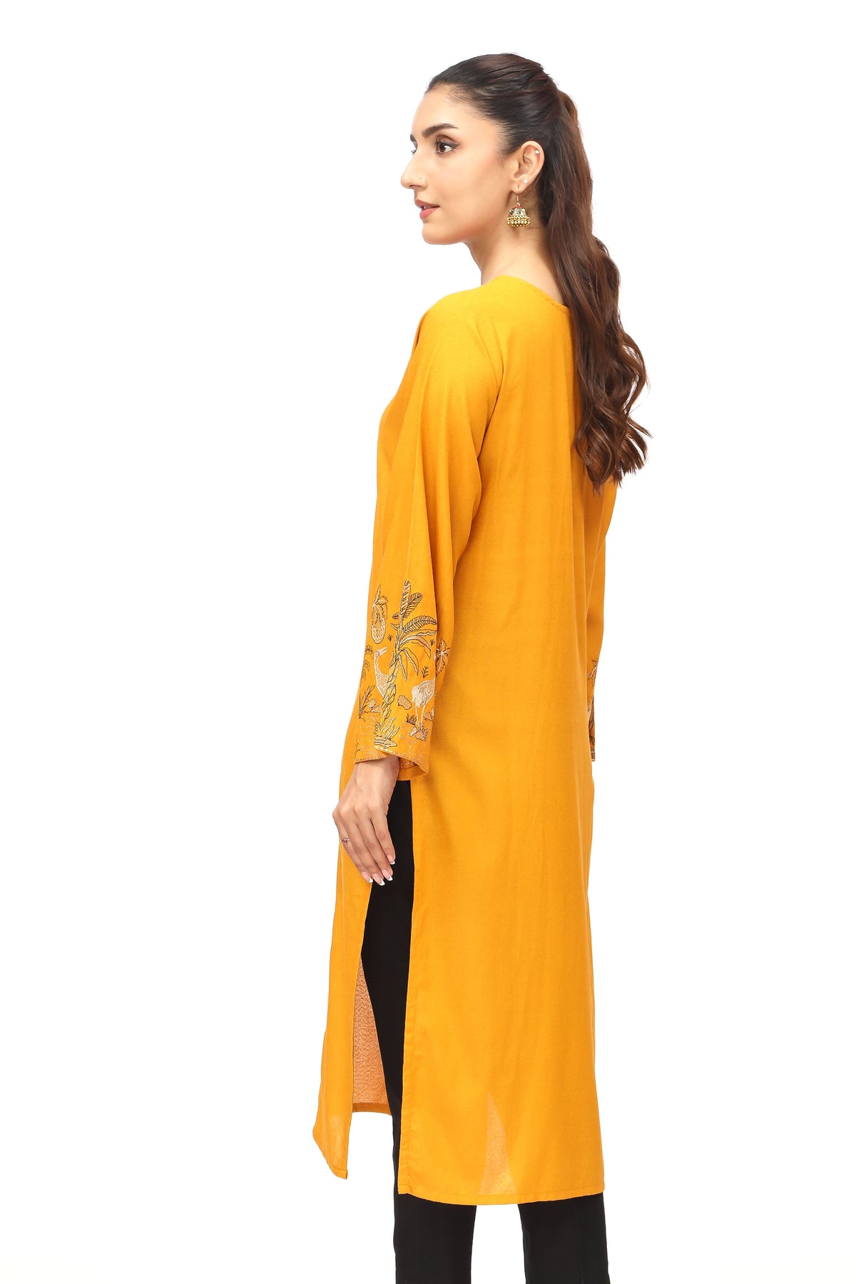 1 Piece Lawn Karandi Embroidered Shirt  (BB9926)