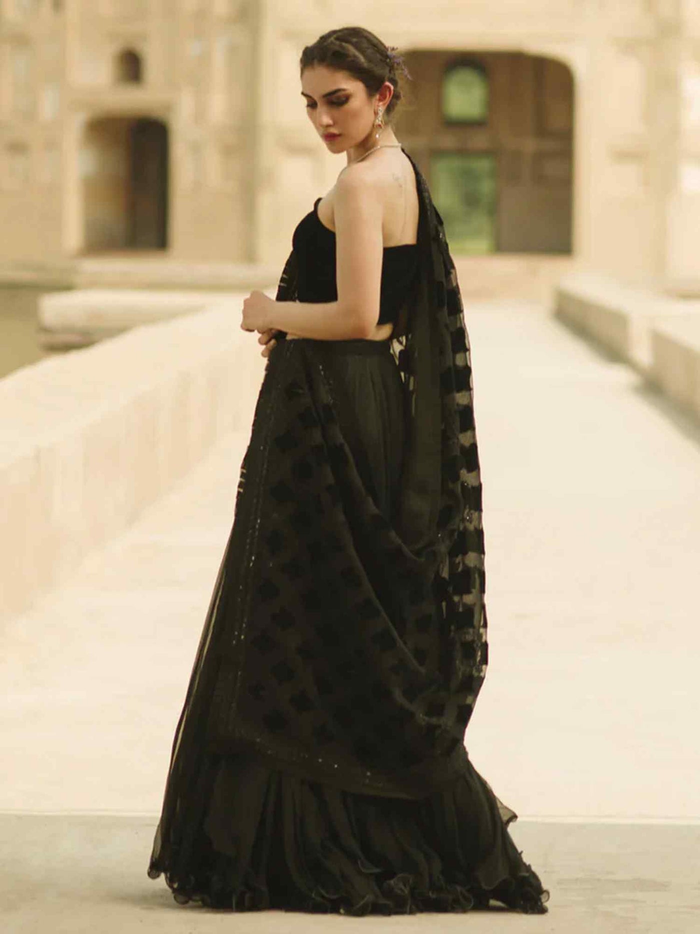 BLOUSE &amp; LEHENGA
