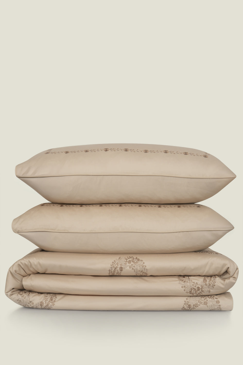 Beige T-400 Embroidered Quilt Cover Set