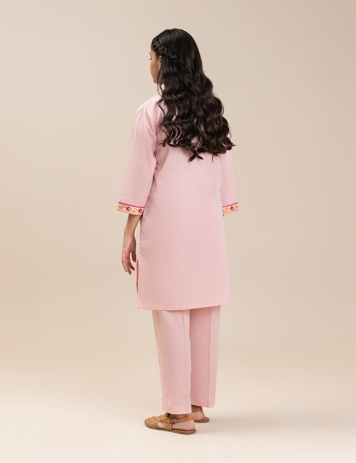 2 PIECE FLORAL EMBROIDERED SUIT
