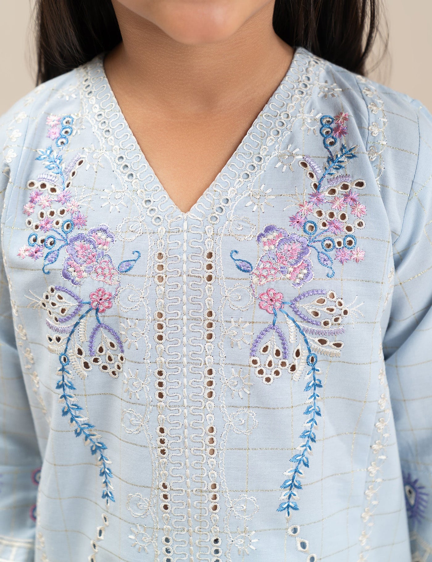 https://cdn.shopify.com/s/files/1/0488/9201/8848/files/BK12601GEWS29521_2.jpg?v=1780466709
