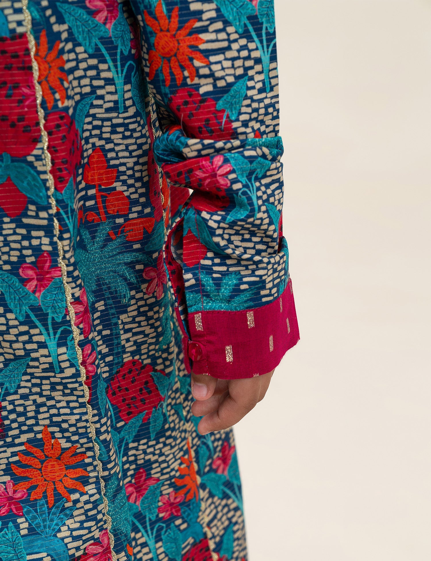 2 PIECE PRINTED SUIT