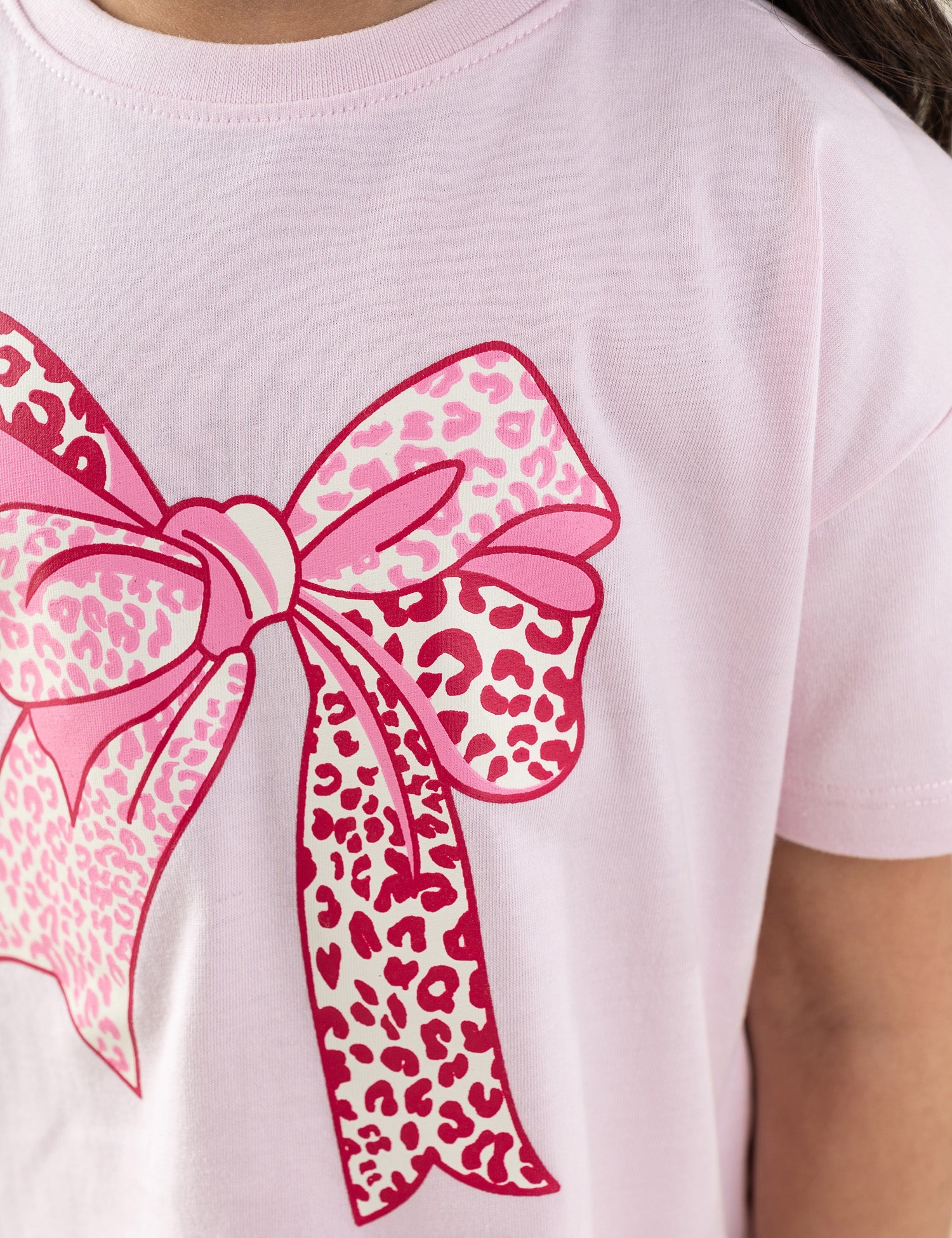 2 PIECE BOW GRAPHIC SUIT