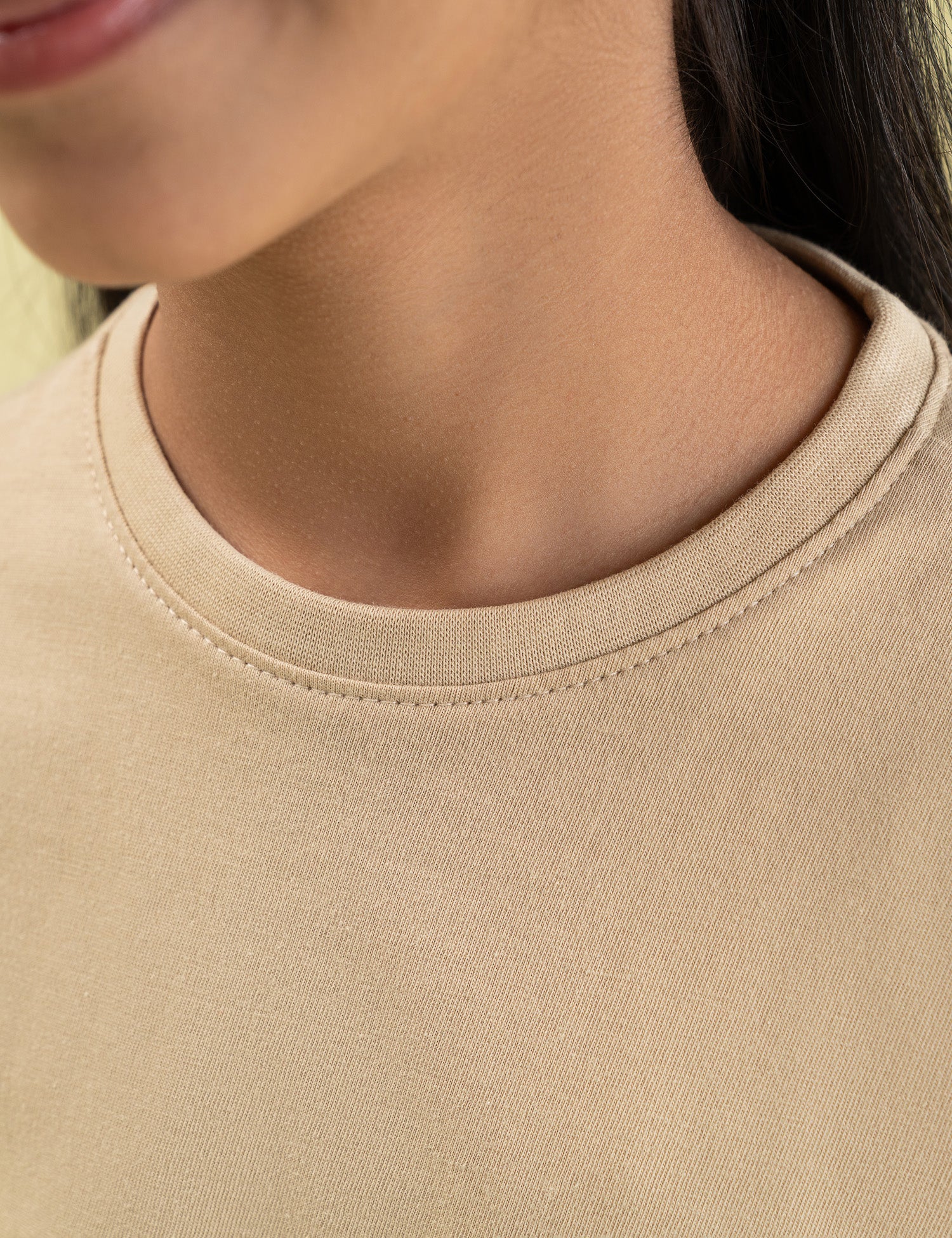 BASIC T-SHIRT