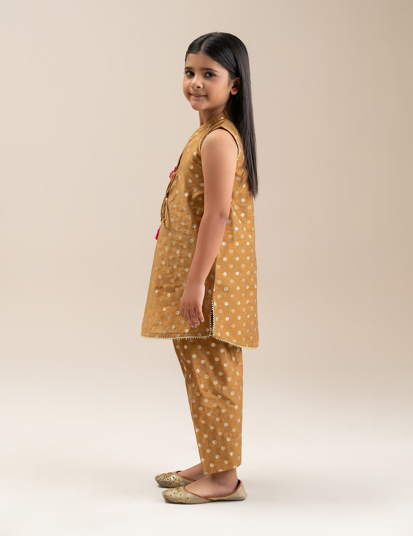 2 PIECE POLKA DOT SUIT