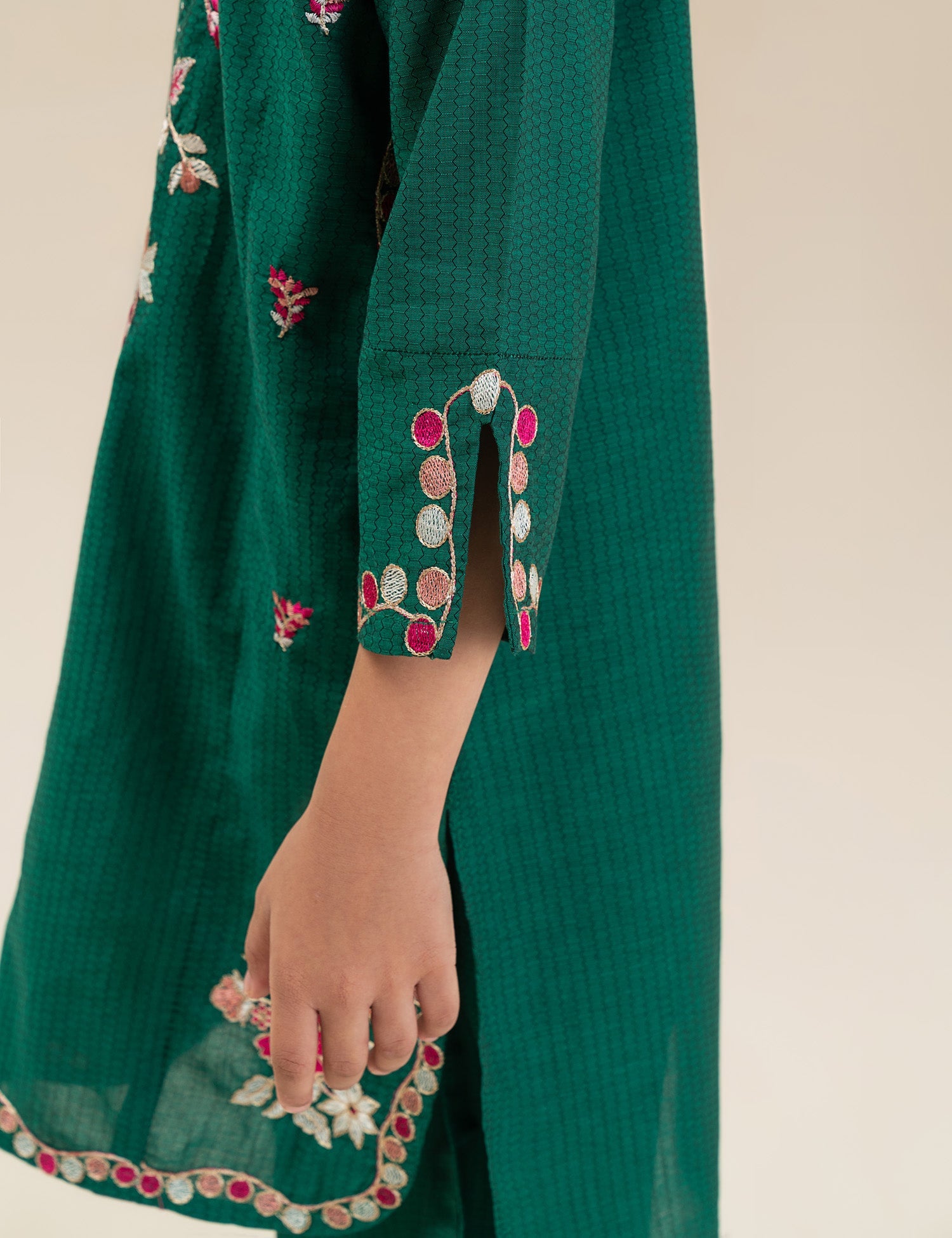 2 PIECE VIBRANT EMBROIDERED SUIT