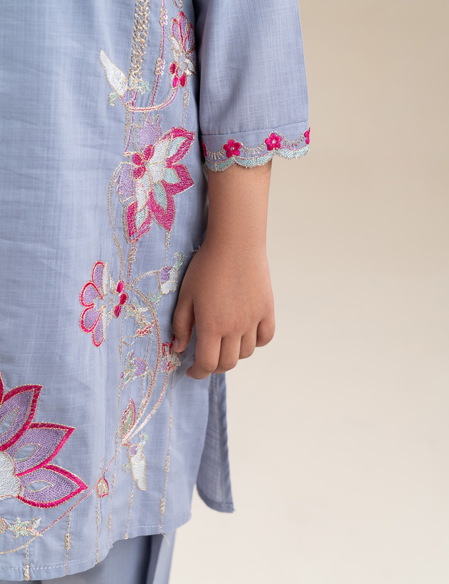 2 PIECE ROSE EMBROIDERED SUIT
