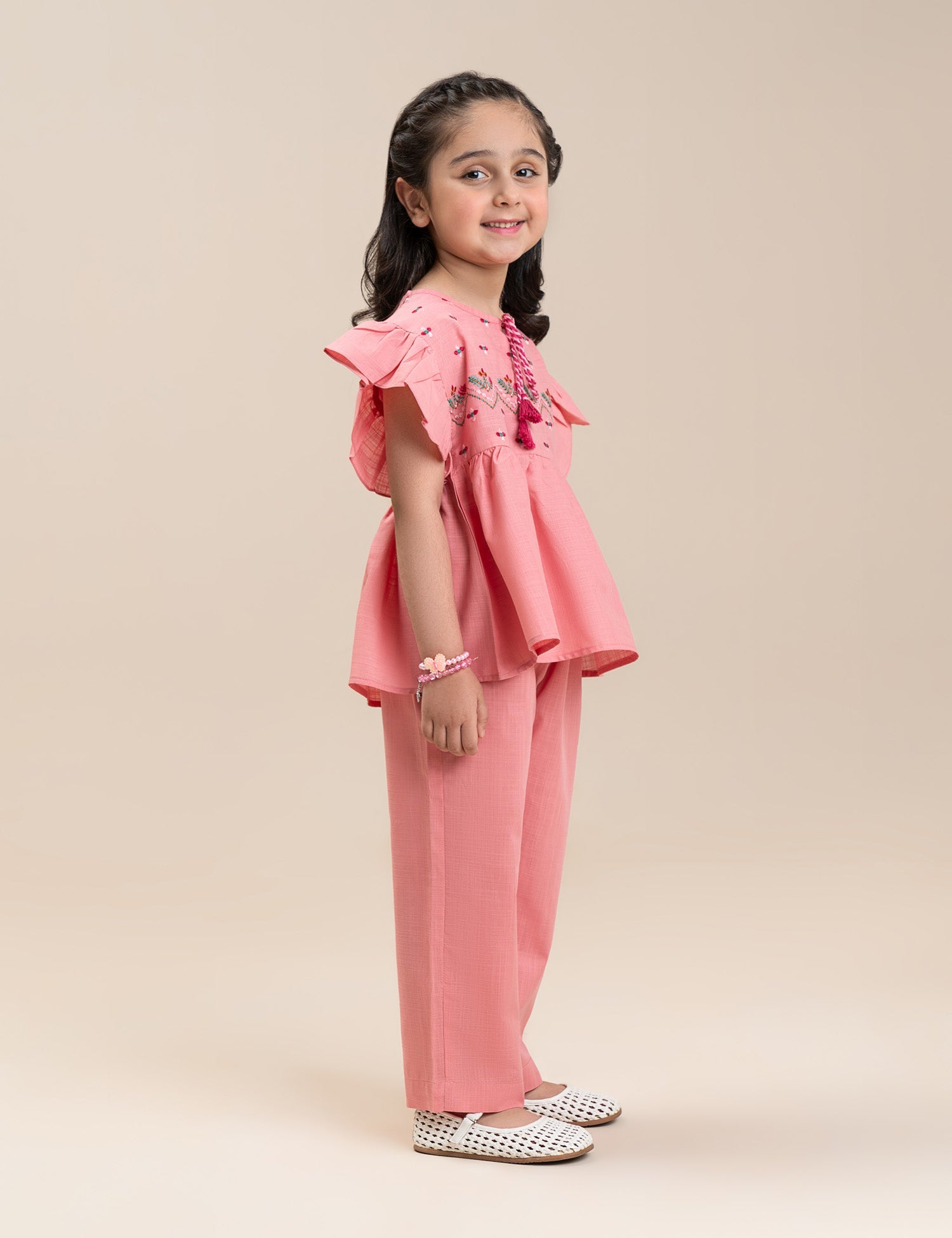https://cdn.shopify.com/s/files/1/0488/9201/8848/files/BK12602LGWT7583_4_d5ca330a-678b-460c-b6eb-f561a97f25d3.jpg?v=1782299359