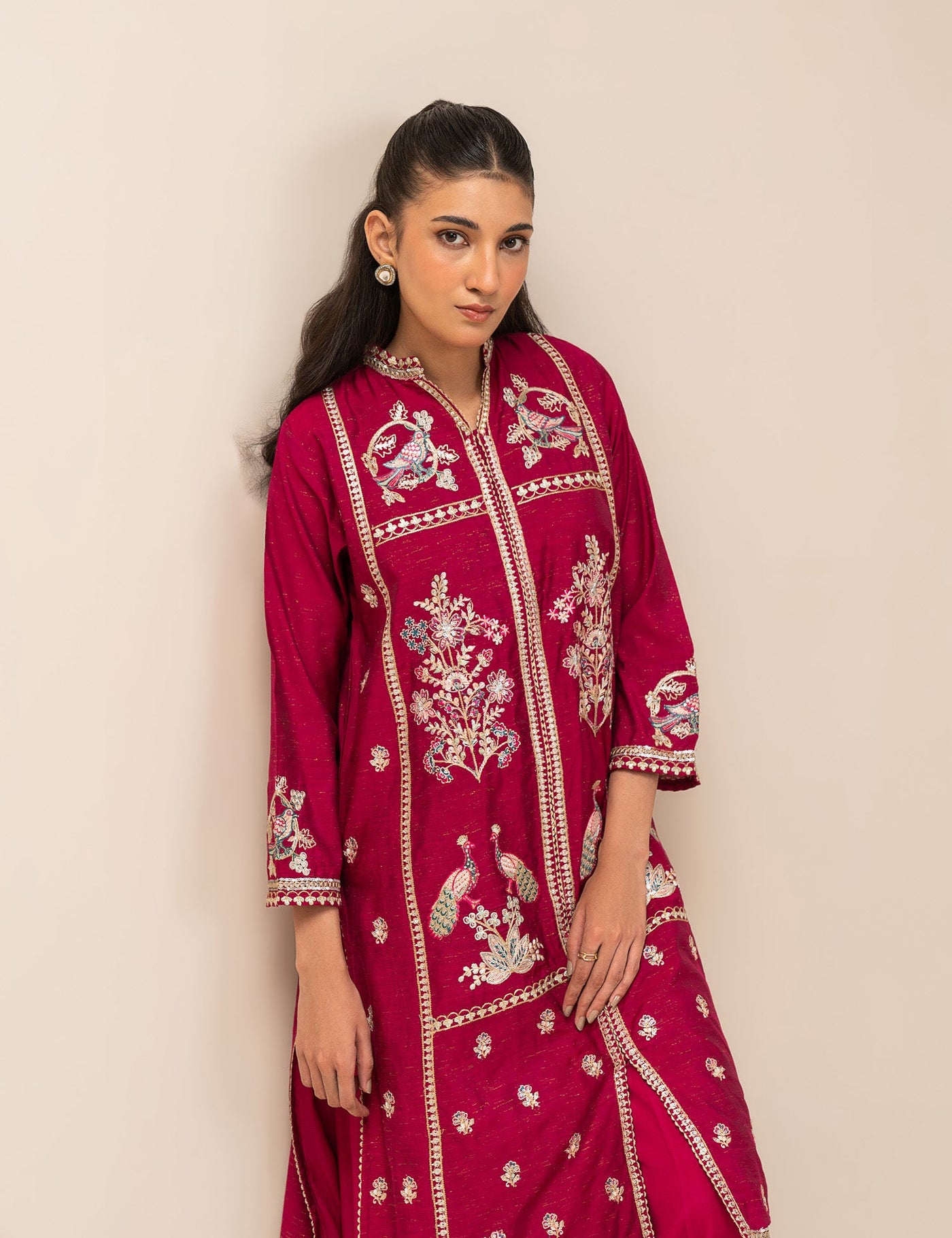 https://cdn.shopify.com/s/files/1/0488/9201/8848/files/BK12602MMWS29841_2.jpg?v=1779795005