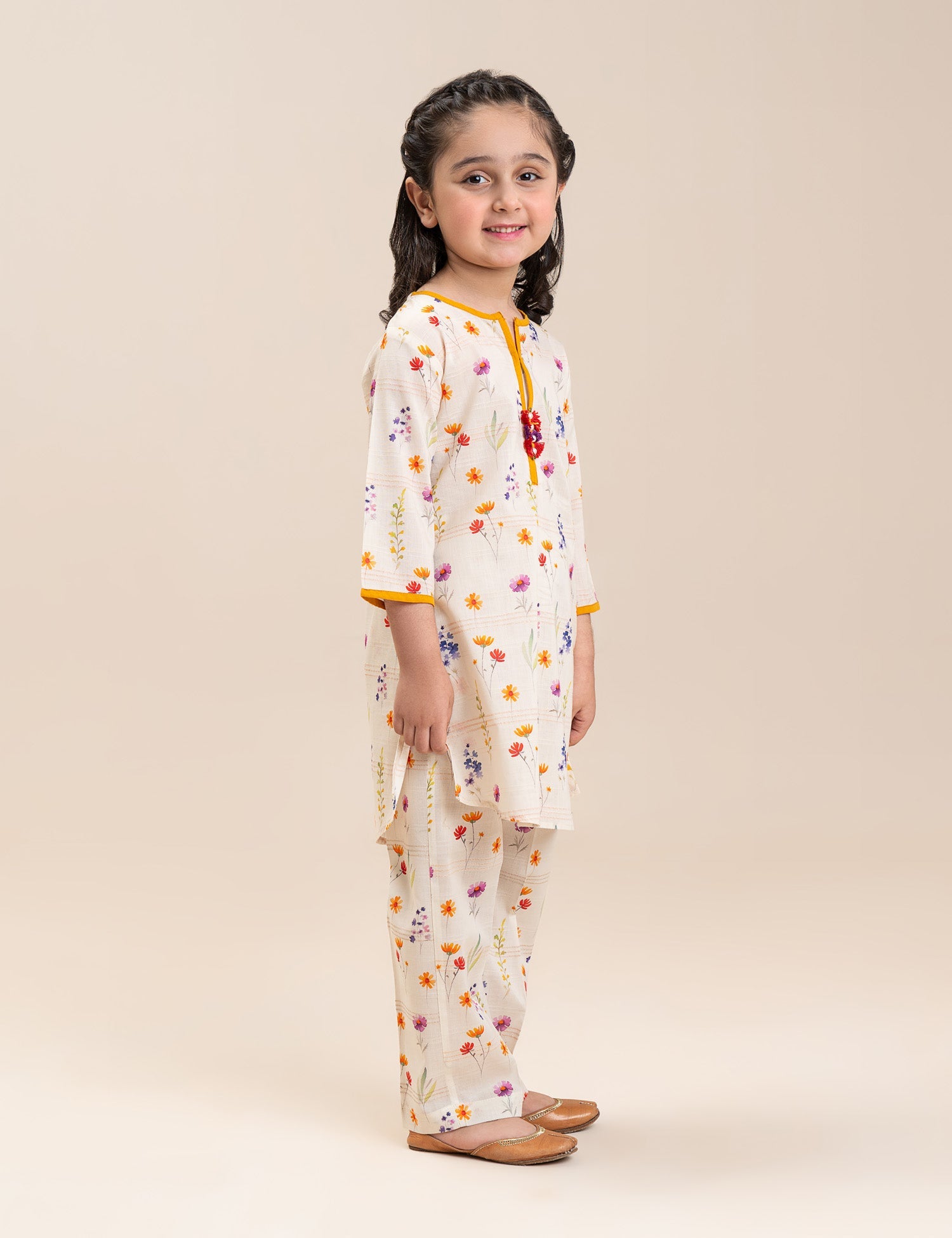 2 PIECE FLORAL PRINTED SUIT