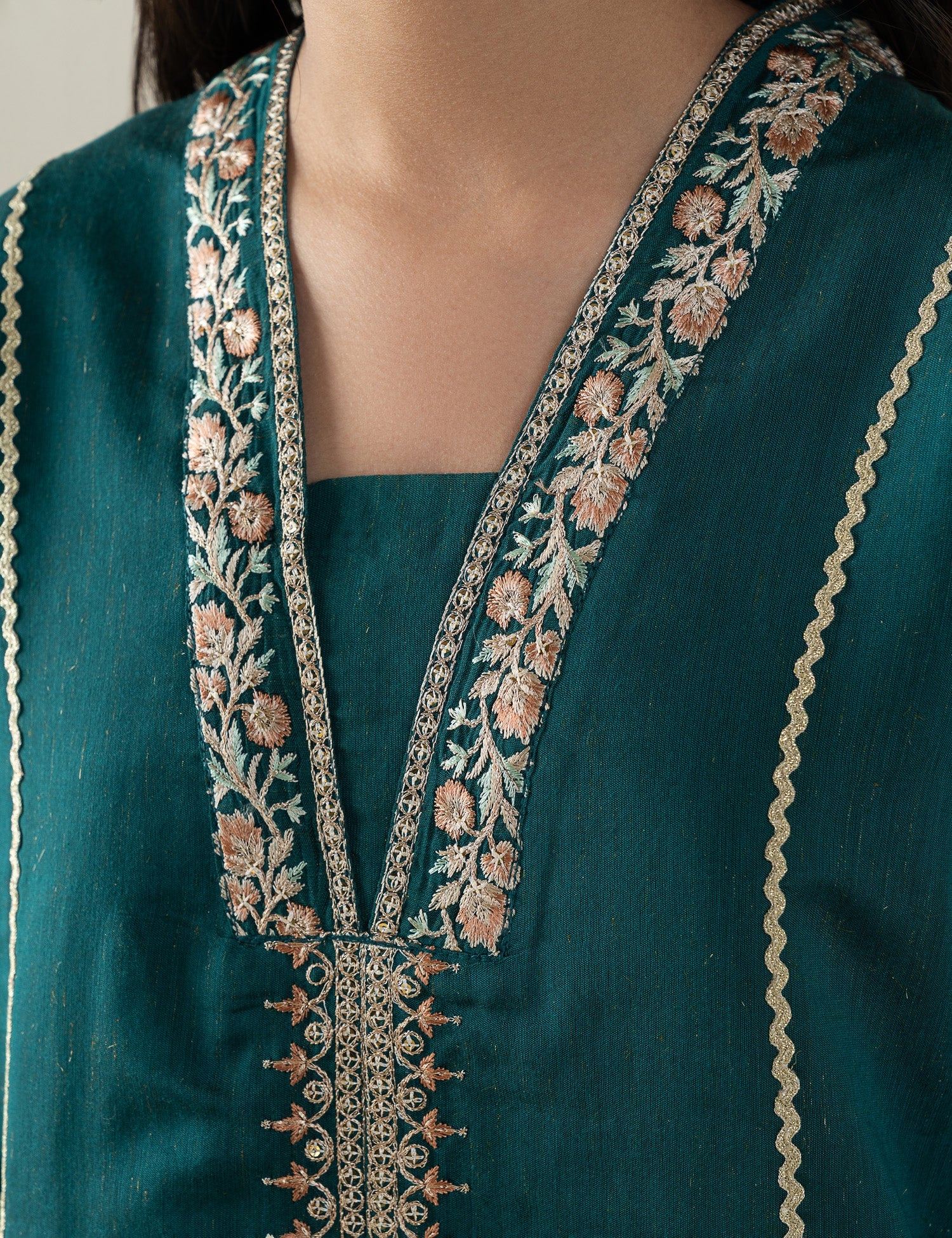 2 PIECE ETHNIC EMBROIDERED SUIT
