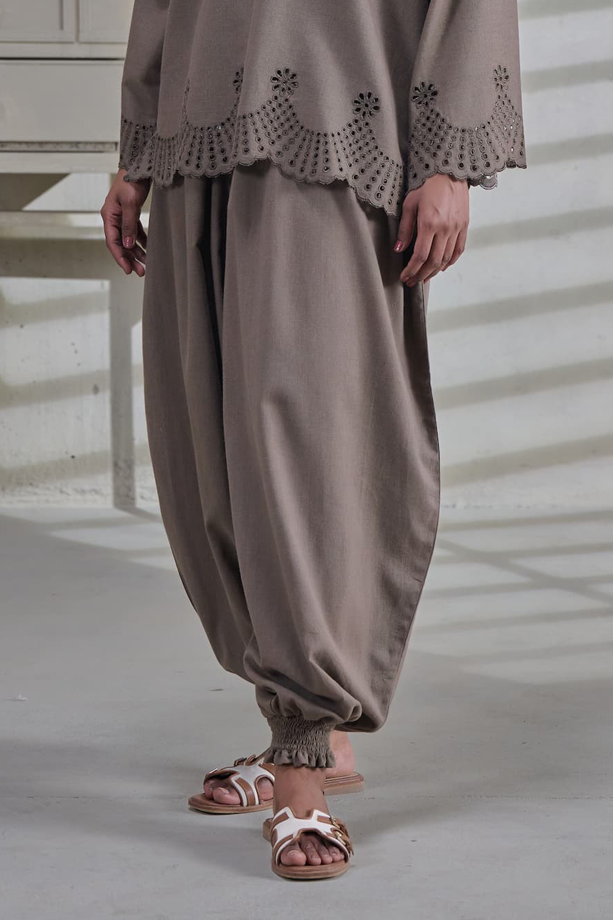 Brown Linen Balloon Pants