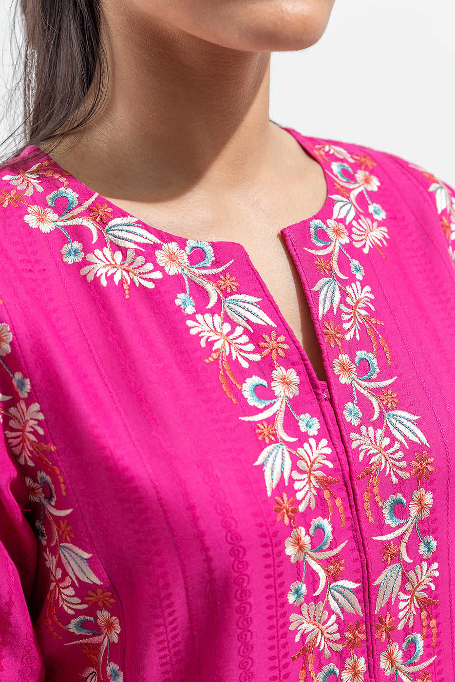 2 Piece Embroidered Brocia Jacquard Suit (Pret)