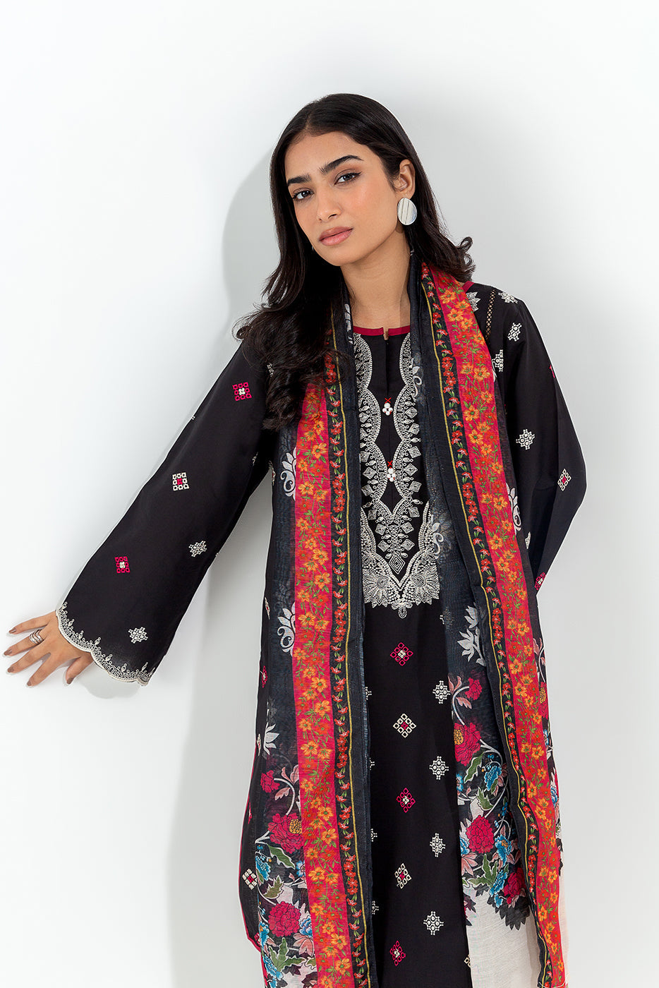 3 Piece Embroidered Lawn Suit (Pret)
