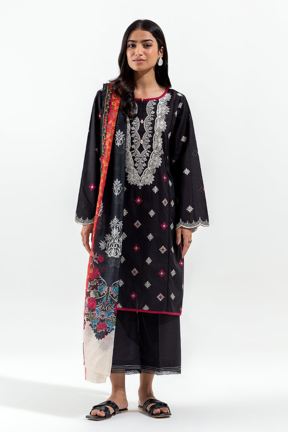 3 Piece Embroidered Lawn Suit (Pret)