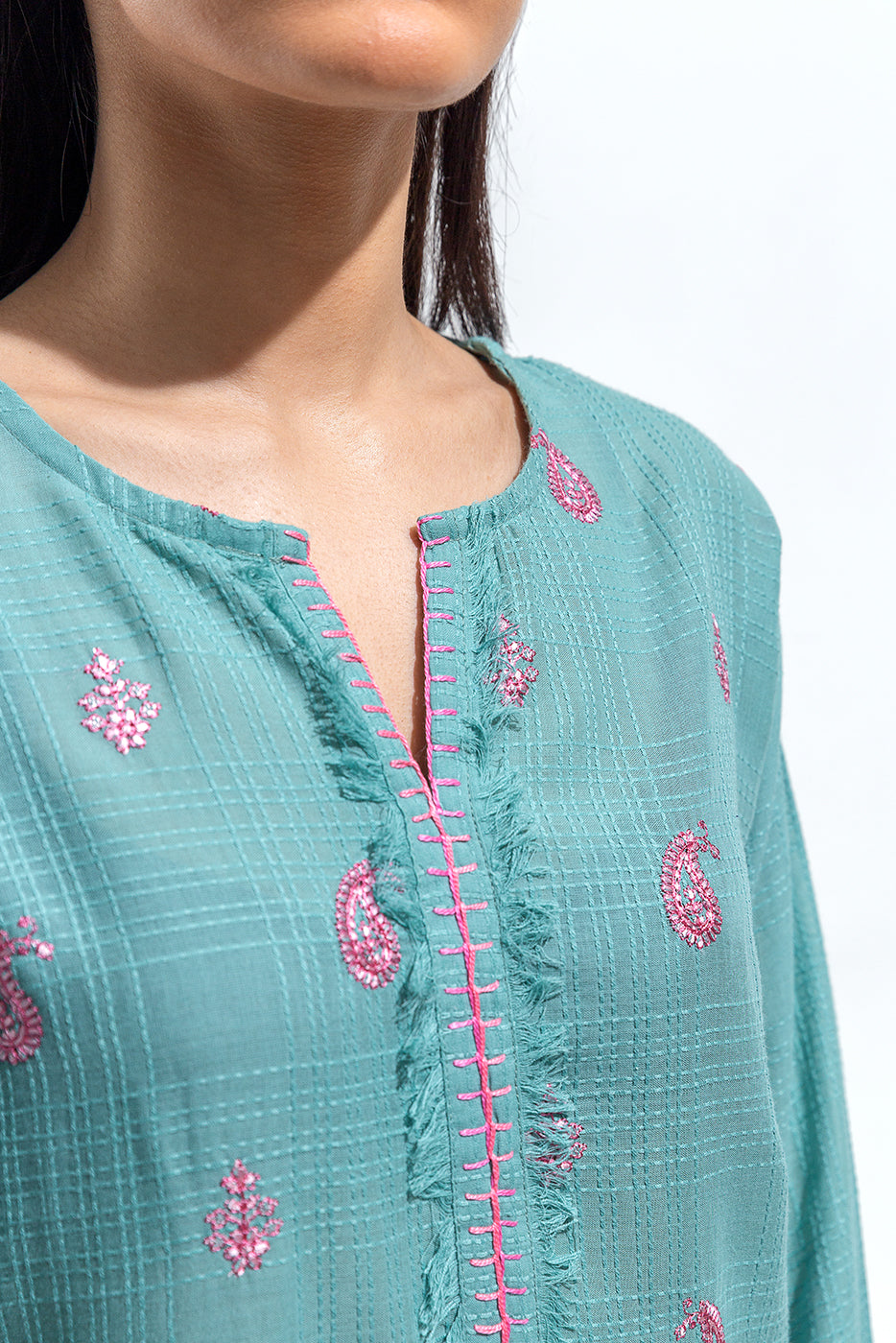 2 Piece Embroidered Yarn Dyed Suit (Pret)