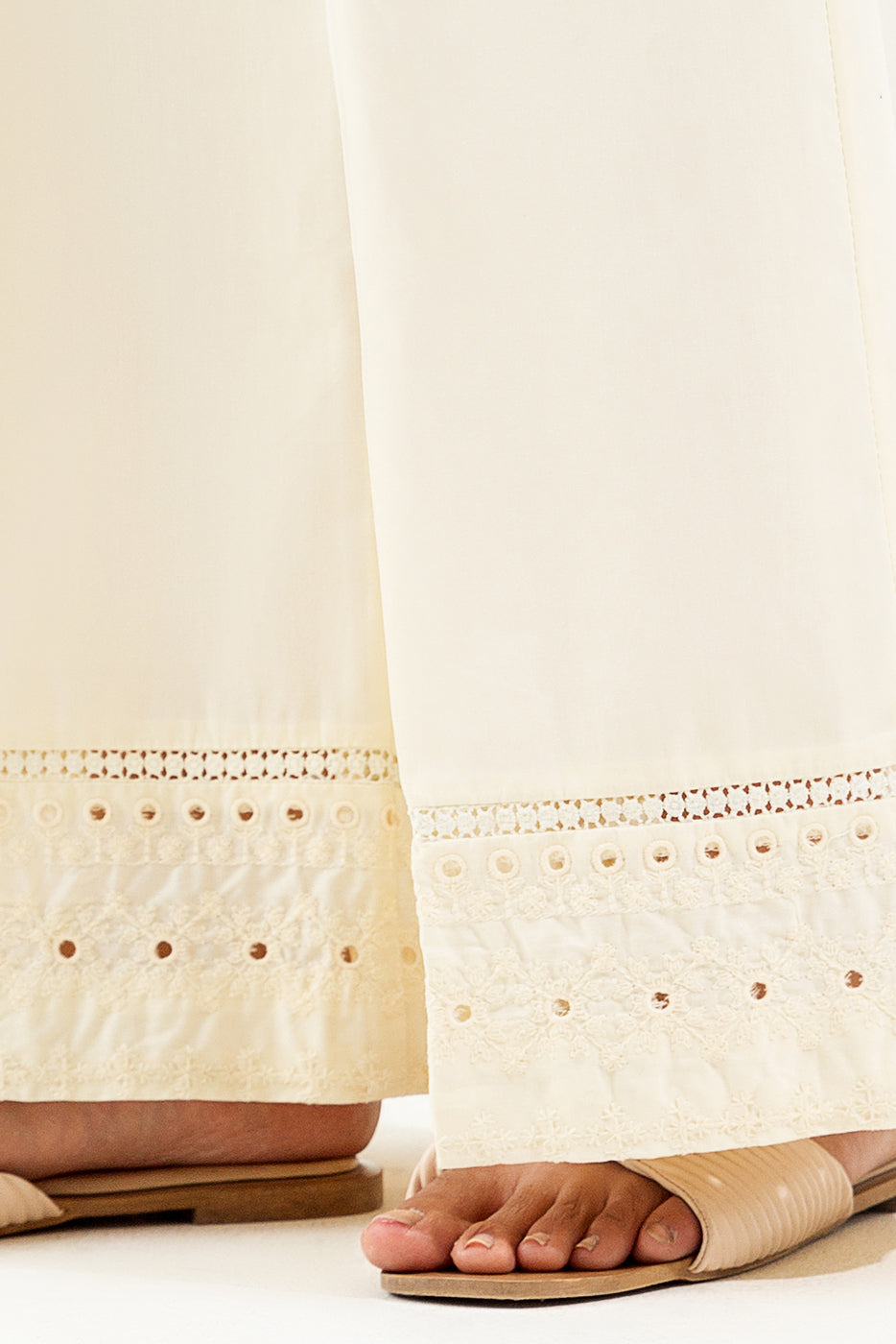 Embroidered Culotte Pants