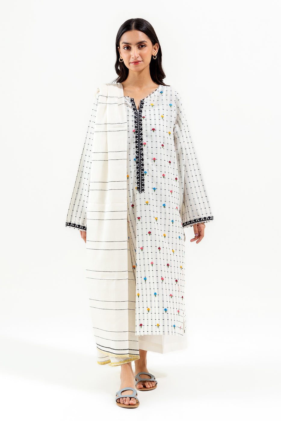 3 Piece Embroidered Jacquard Suit (Pret)