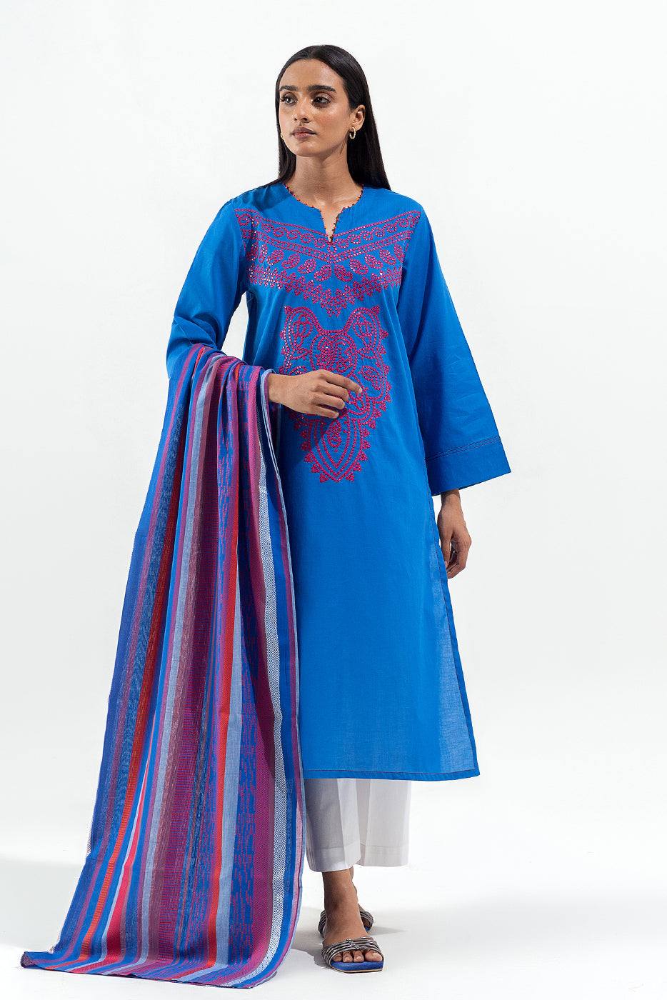 2 Piece Embroidered Lawn Suit (Pret)
