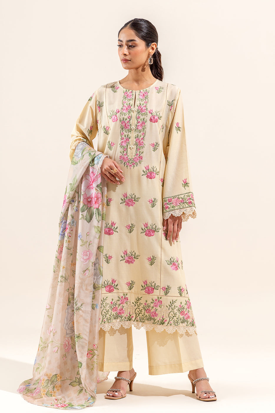 3 Piece Embroidered Lawn Suit (Unstitched)