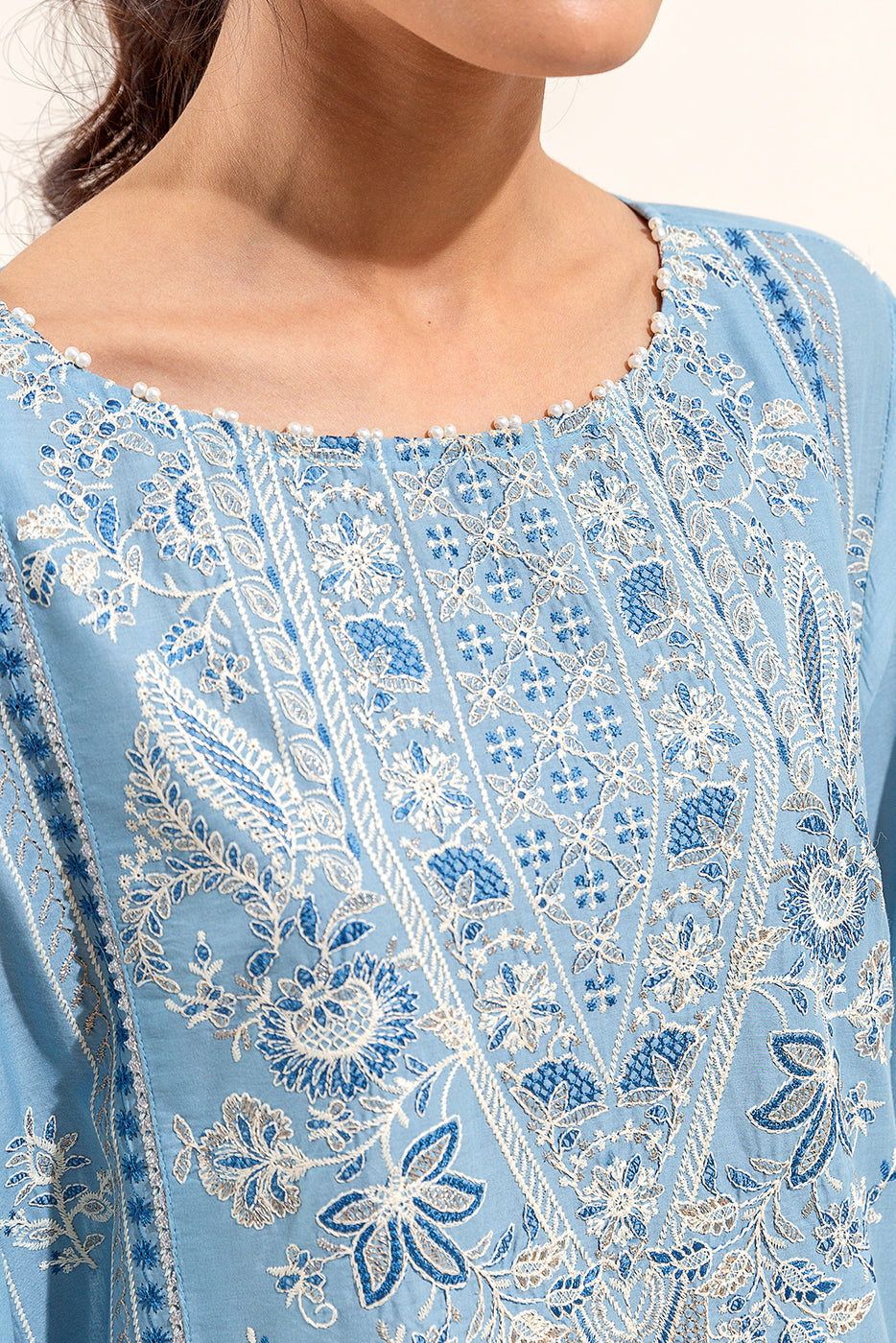 3 Piece Embroidered Lawn Suit (Unstitched)