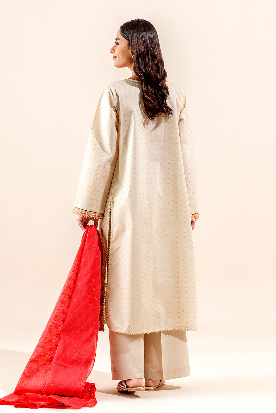 3 Piece Embroidered Jacquard Suit (Unstitched)