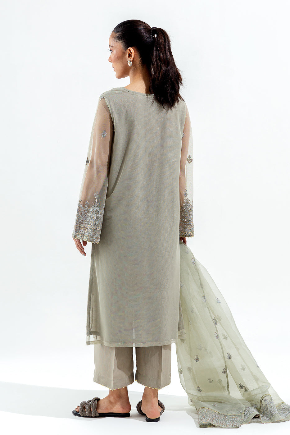 3 Piece Embroidered Organza Net Suit (Luxury Pret)