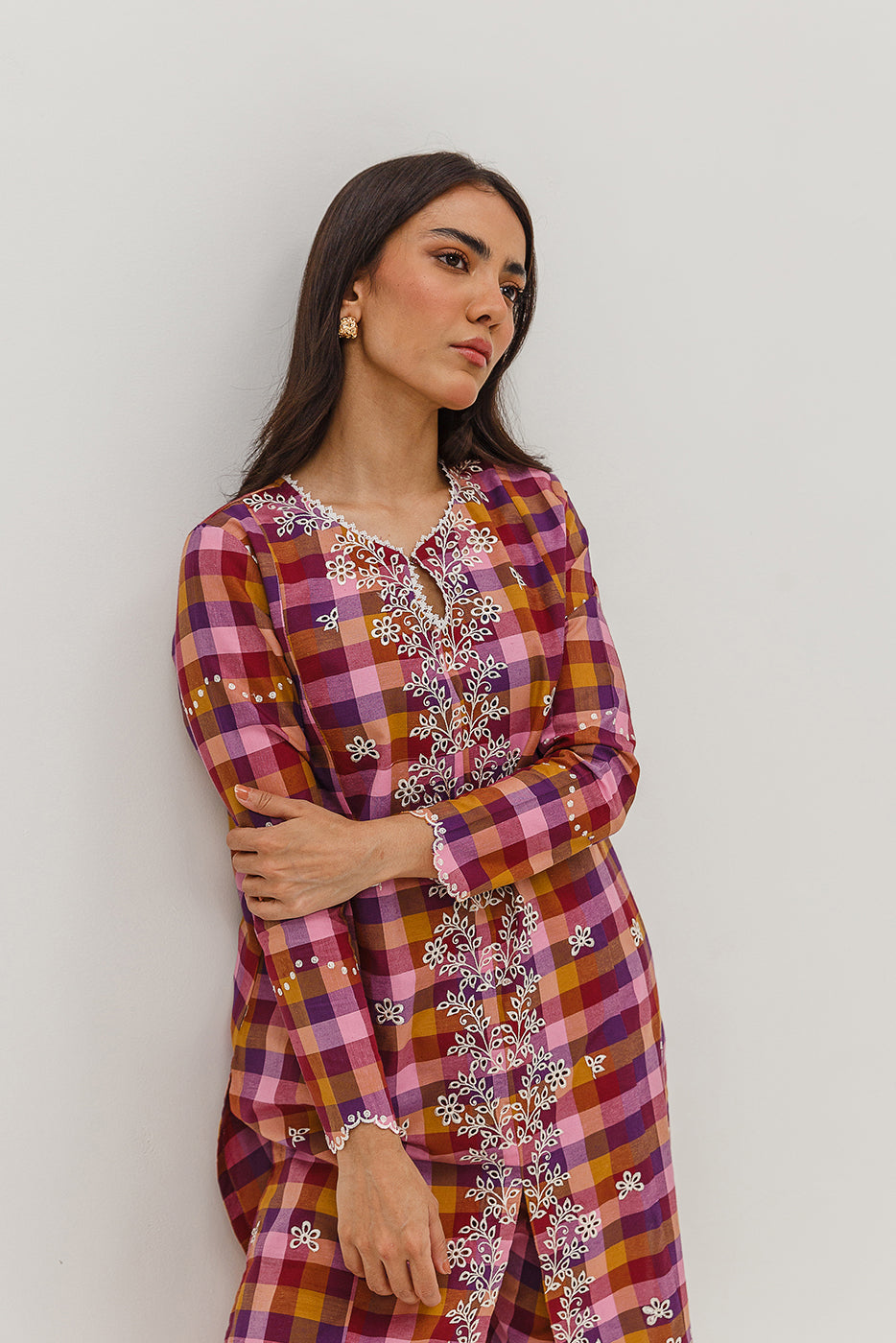 2 Piece Embroidered Yarn Dyed Suit (Pret)
