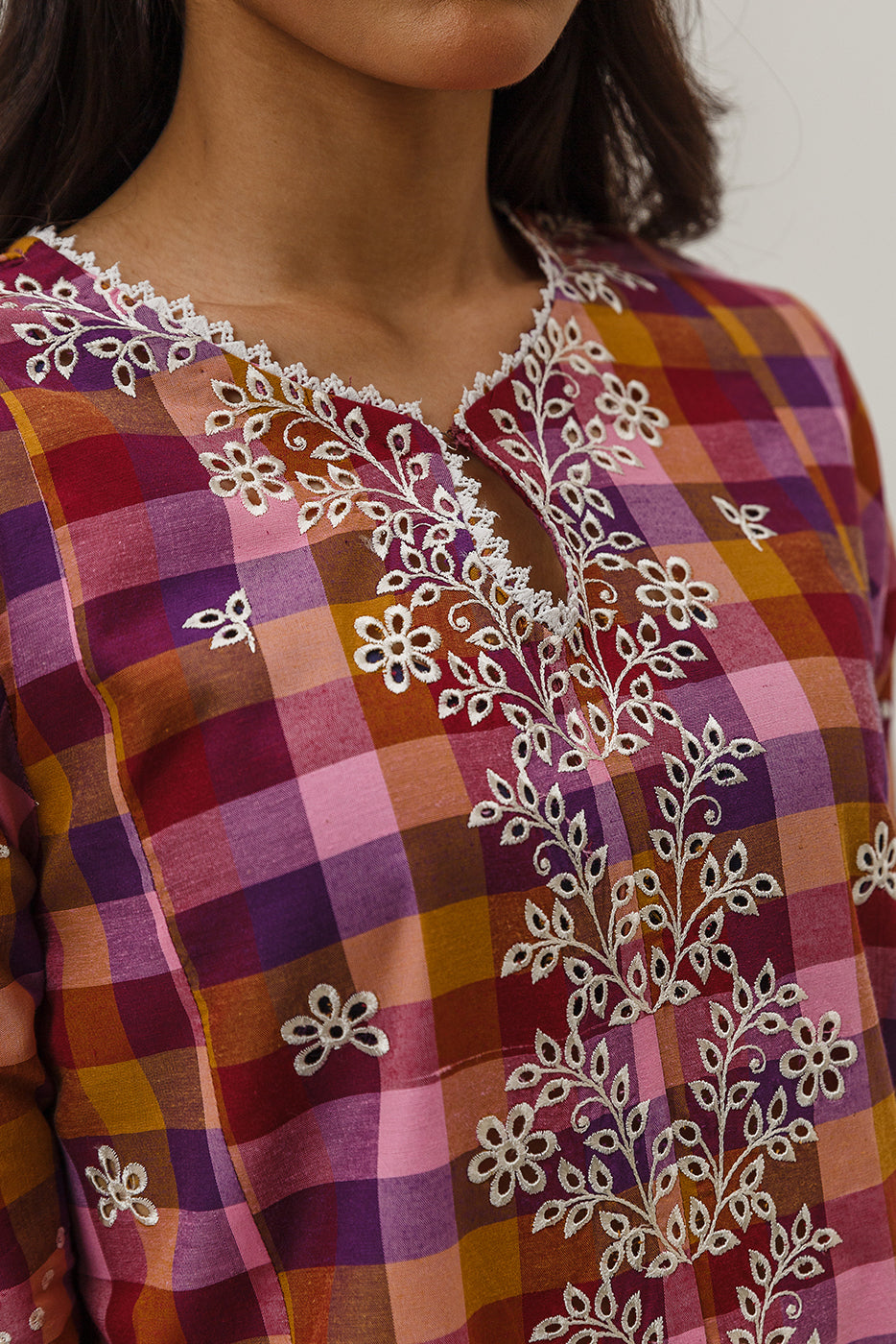 2 Piece Embroidered Yarn Dyed Suit (Pret)