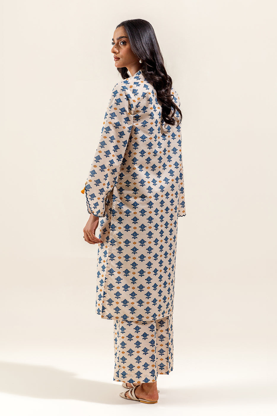 2 Piece Printed Suit-Whispering Yale (Unstitched)