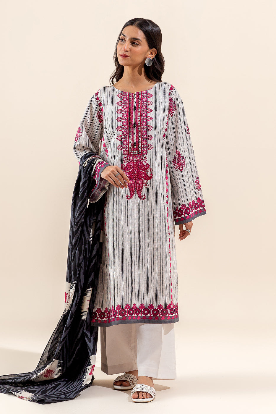 3 Piece Embroidered Lawn Suit-Sangria Brust (Unstitched)